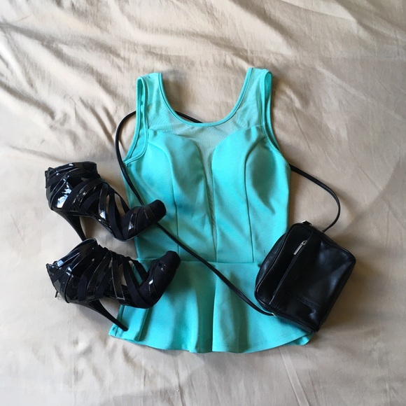 Turquoise Top - Picture 6 of 6